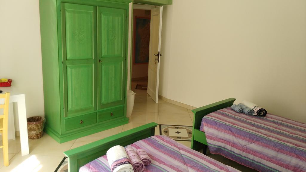 B&B Sa Zodia Guest House Bitti Exterior foto
